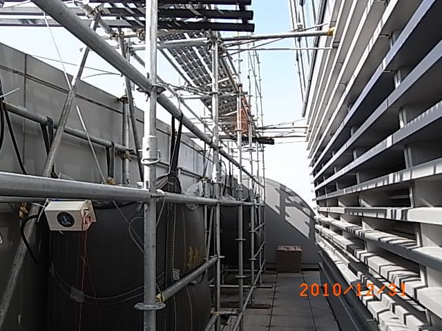 382615_176206395814800_140491994_n