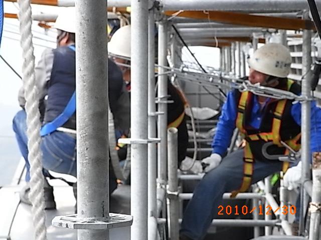 408817_176205392481567_260569442_n