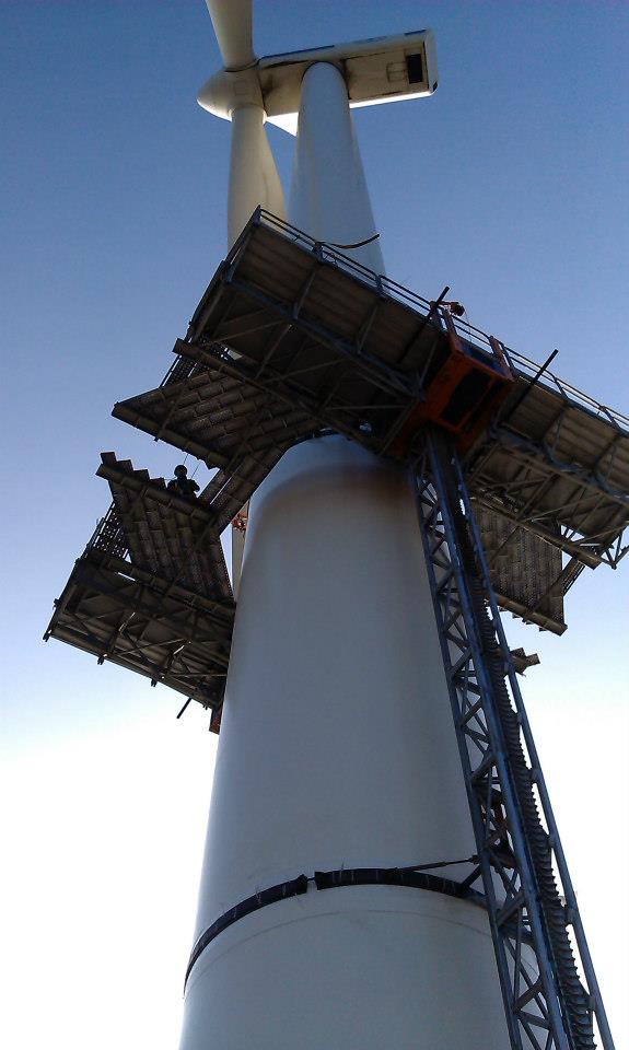 69570_293413177427454_248295451_n