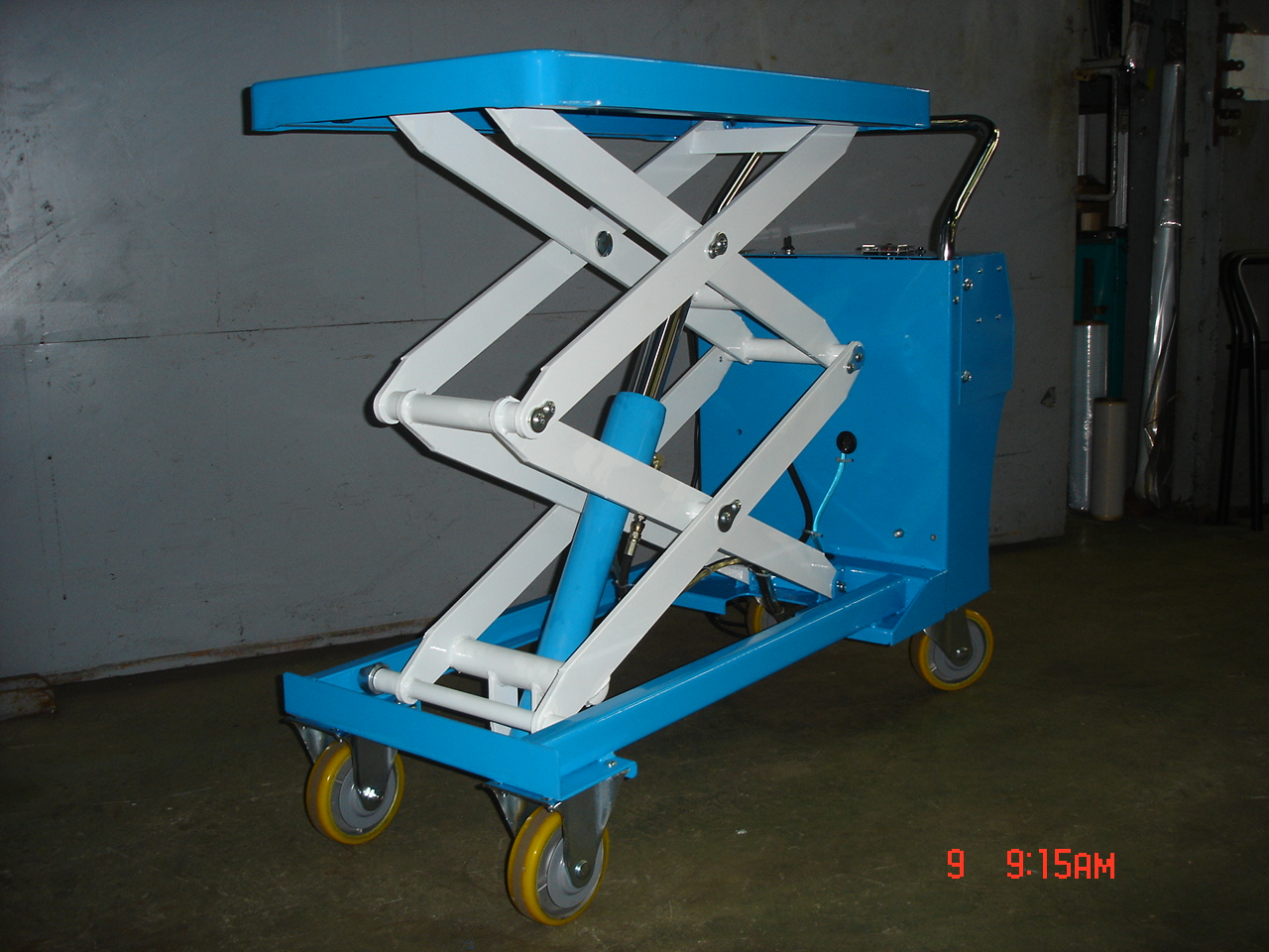 輕型電力升降台車