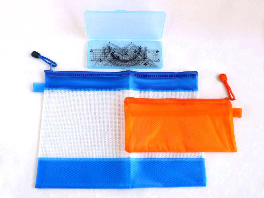 拉鏈袋和定規尺組