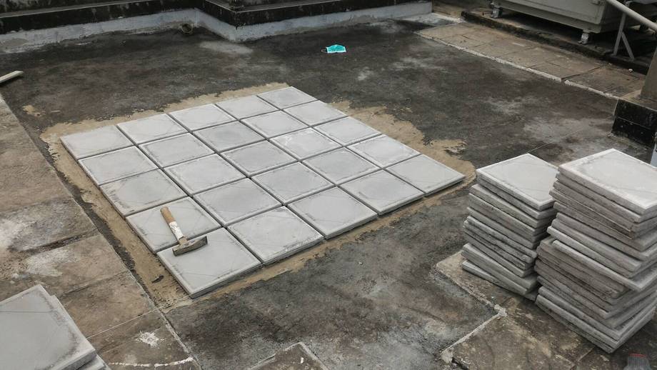 高雄屋頂隔熱磚施工