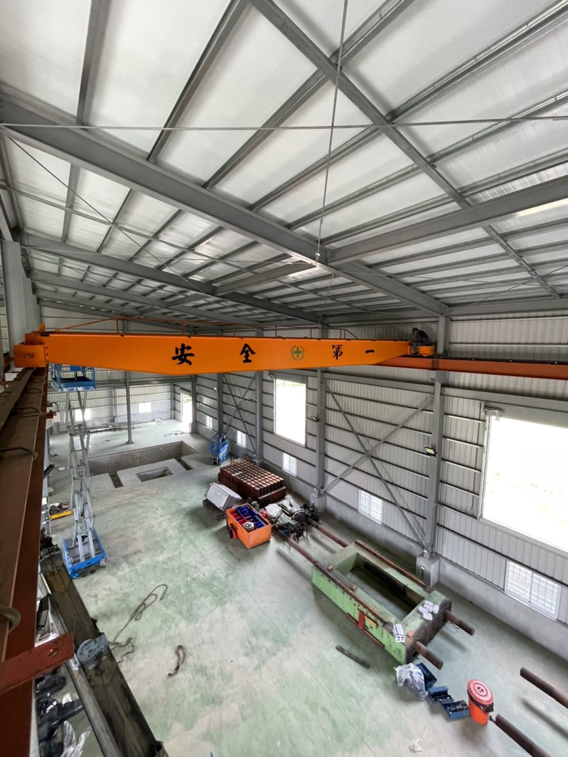 高雄大社-10+5噸天車工程(子母吊）