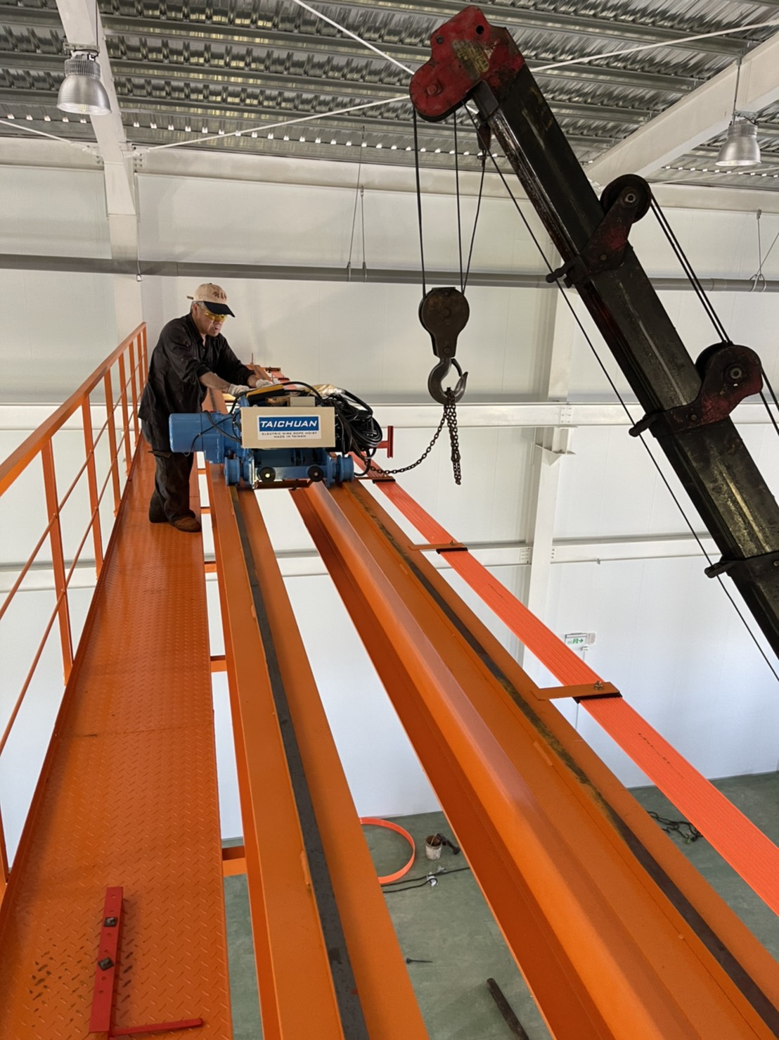 桃園新屋-2.8噸天車工程