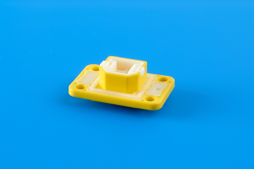 塑膠零件、射出成型組裝