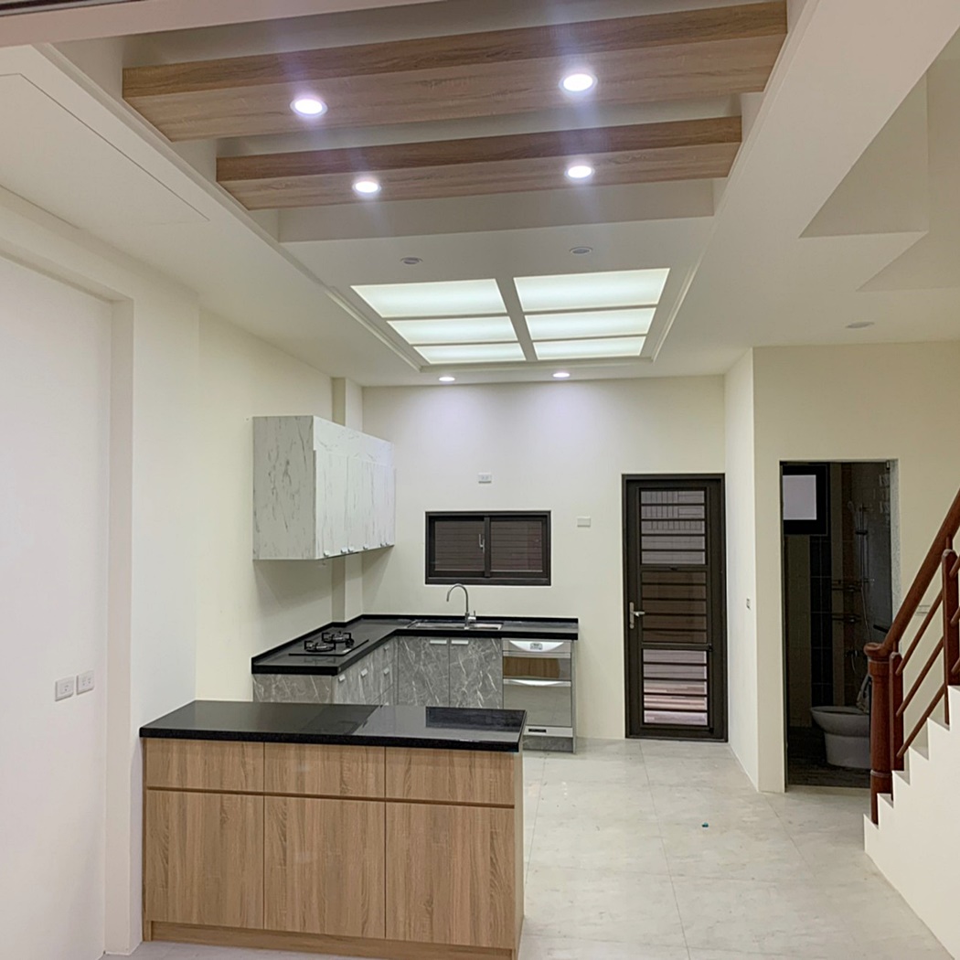 系統廚具水電配置