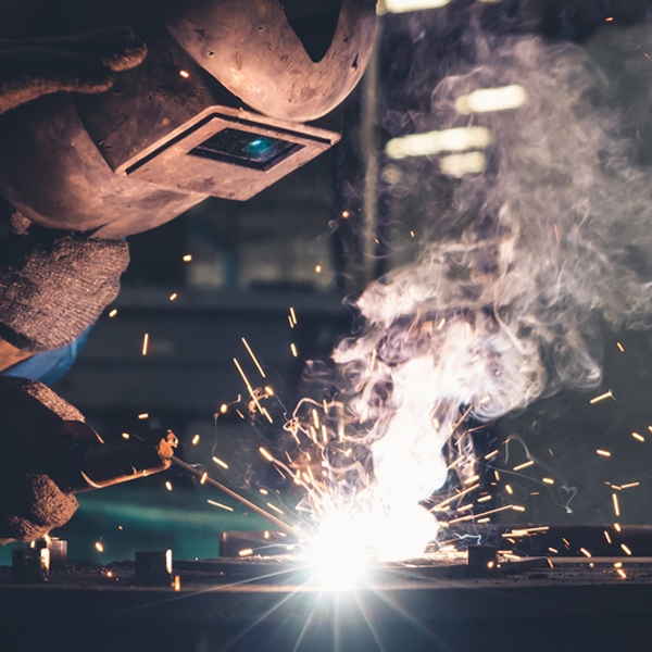 廠工技能訓練-電焊課程