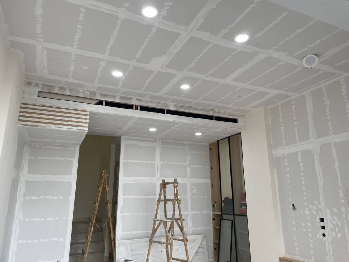 油漆工程施工中