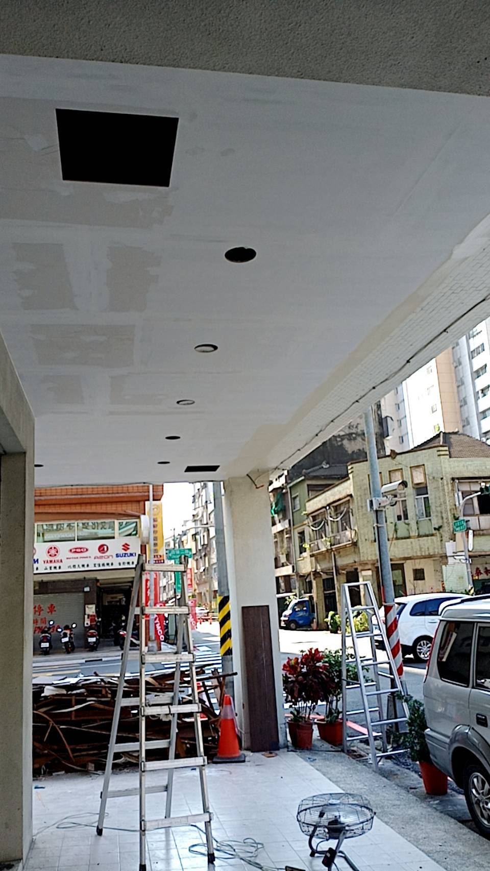 油漆工程施工中