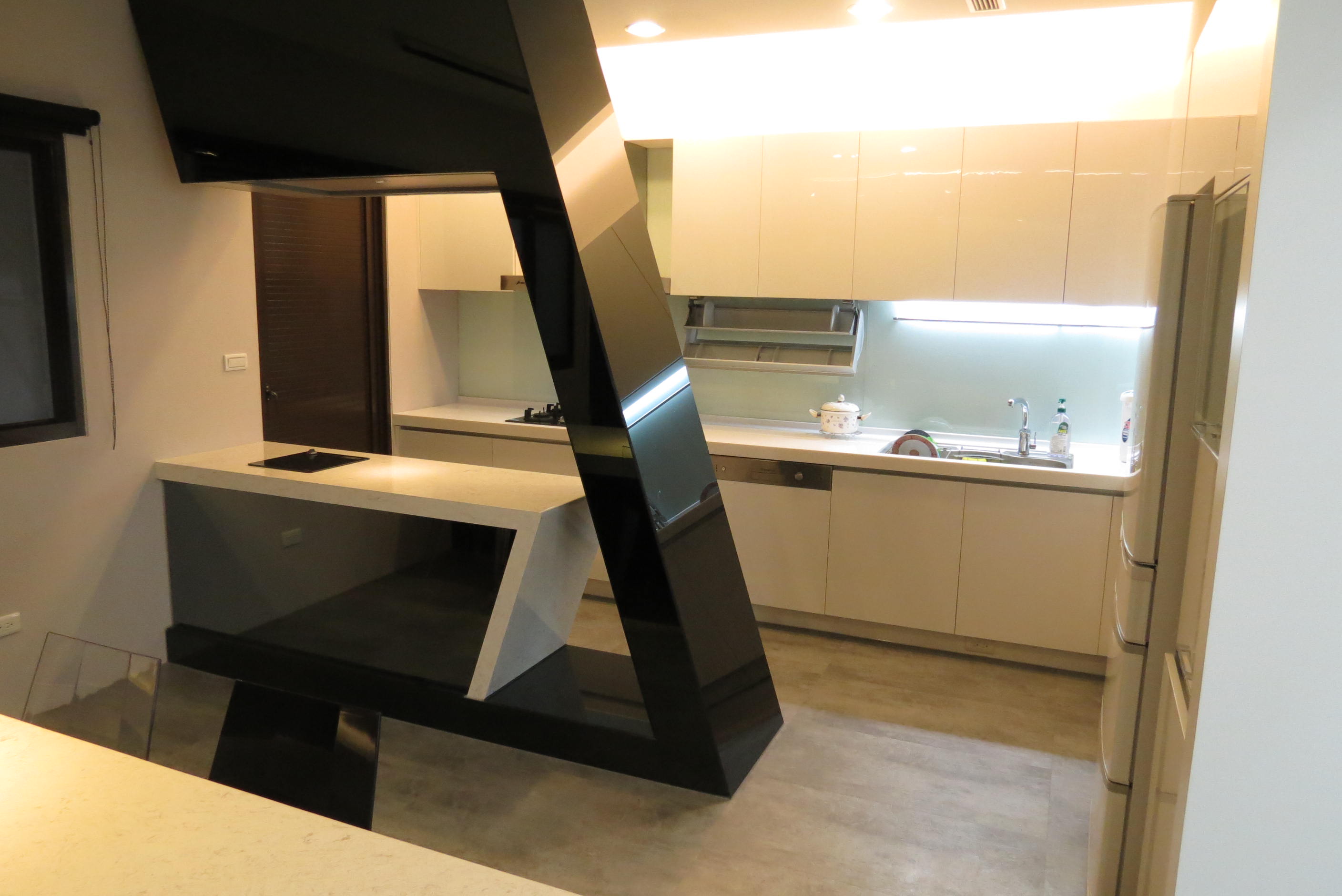 新煮義廚具櫥櫃