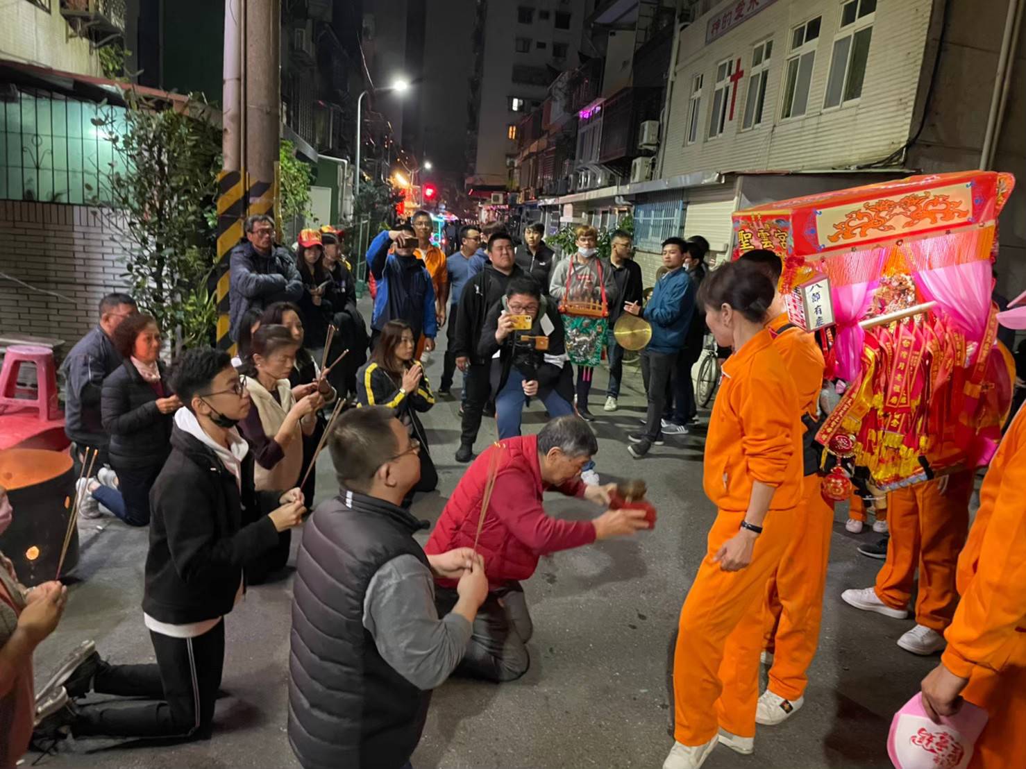 石牌聖雲媽徒步進香