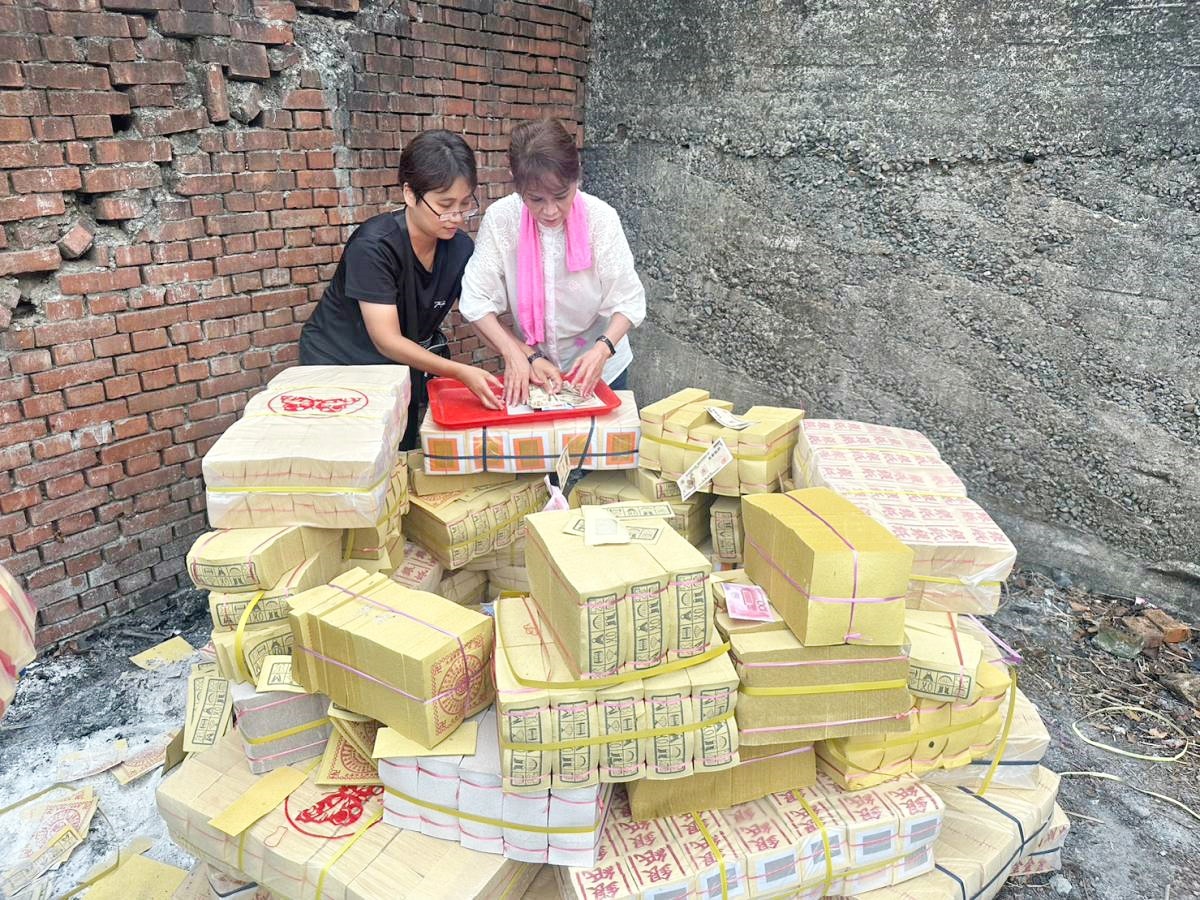 本宮同源三芝北海聖雲宮今日普渡眾生食物佈施