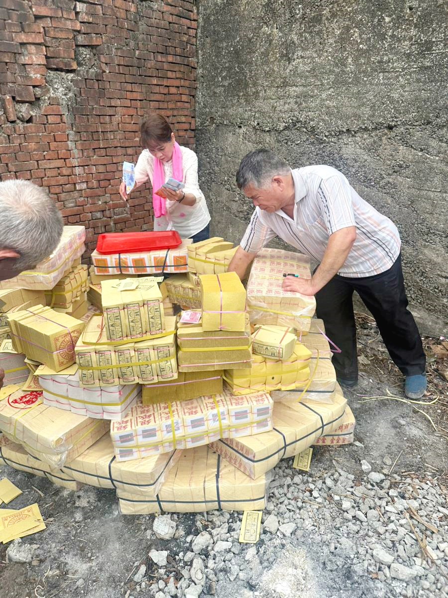 本宮同源三芝北海聖雲宮今日普渡眾生食物佈施