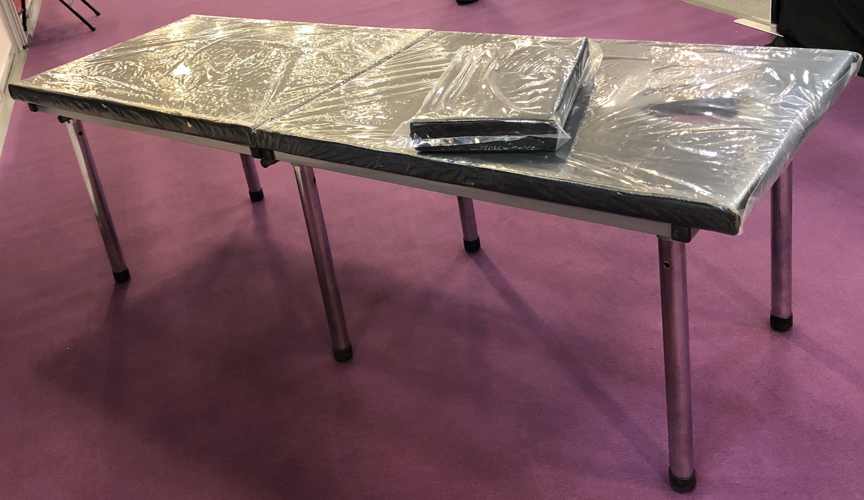 折疊式指壓床、整脊床可訂製尺寸、顏色