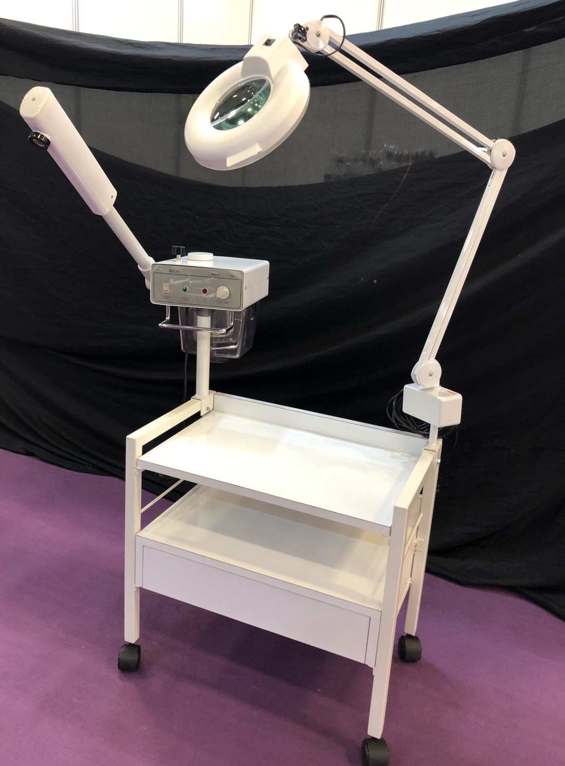 T-031美容推車_可放蒸臉器、放大燈