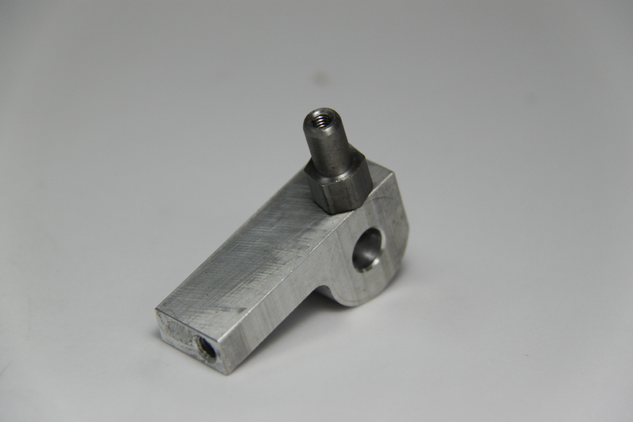 挾持皮棍迴轉軸承組