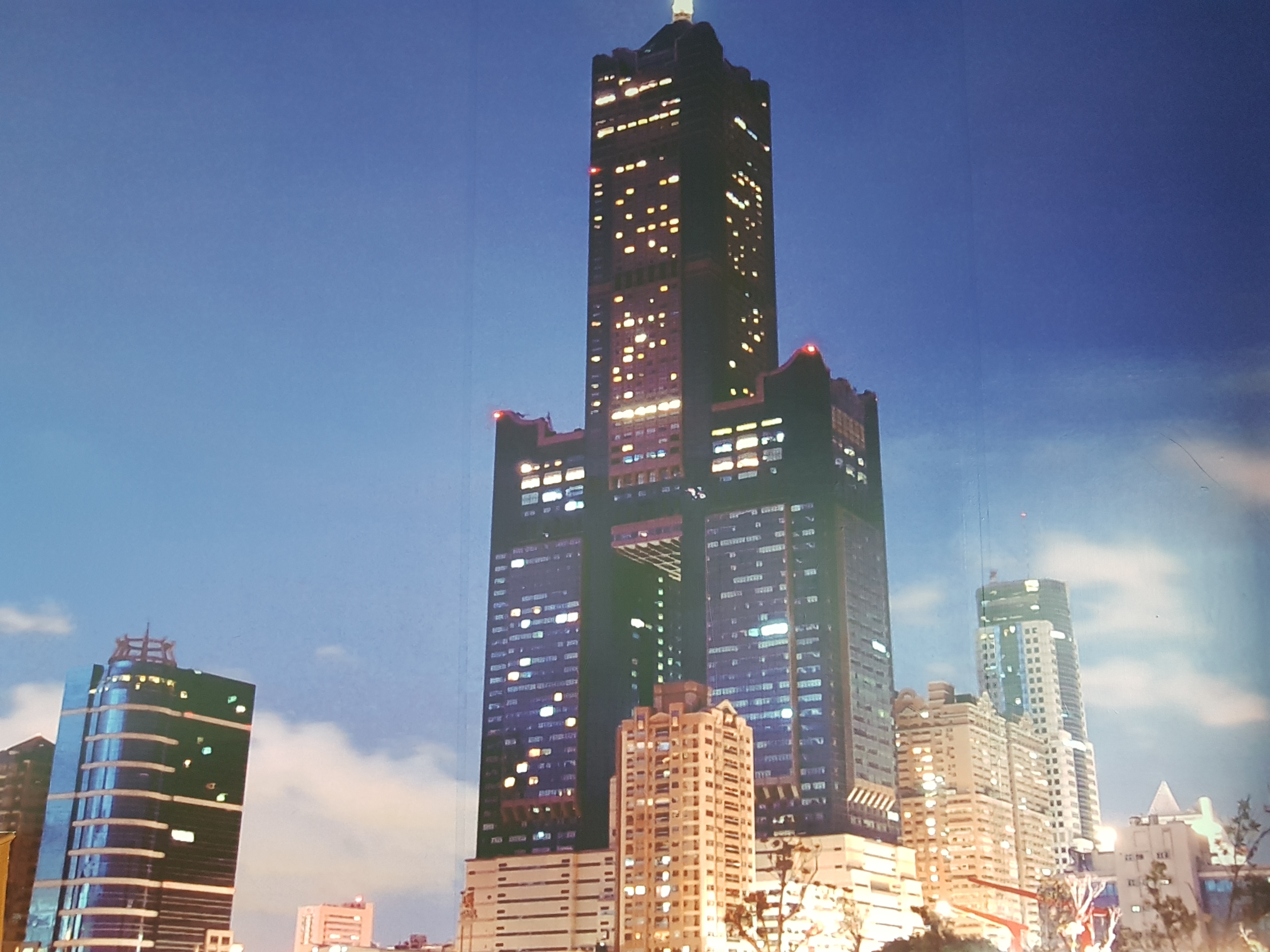 屋頂及地下室使用問題