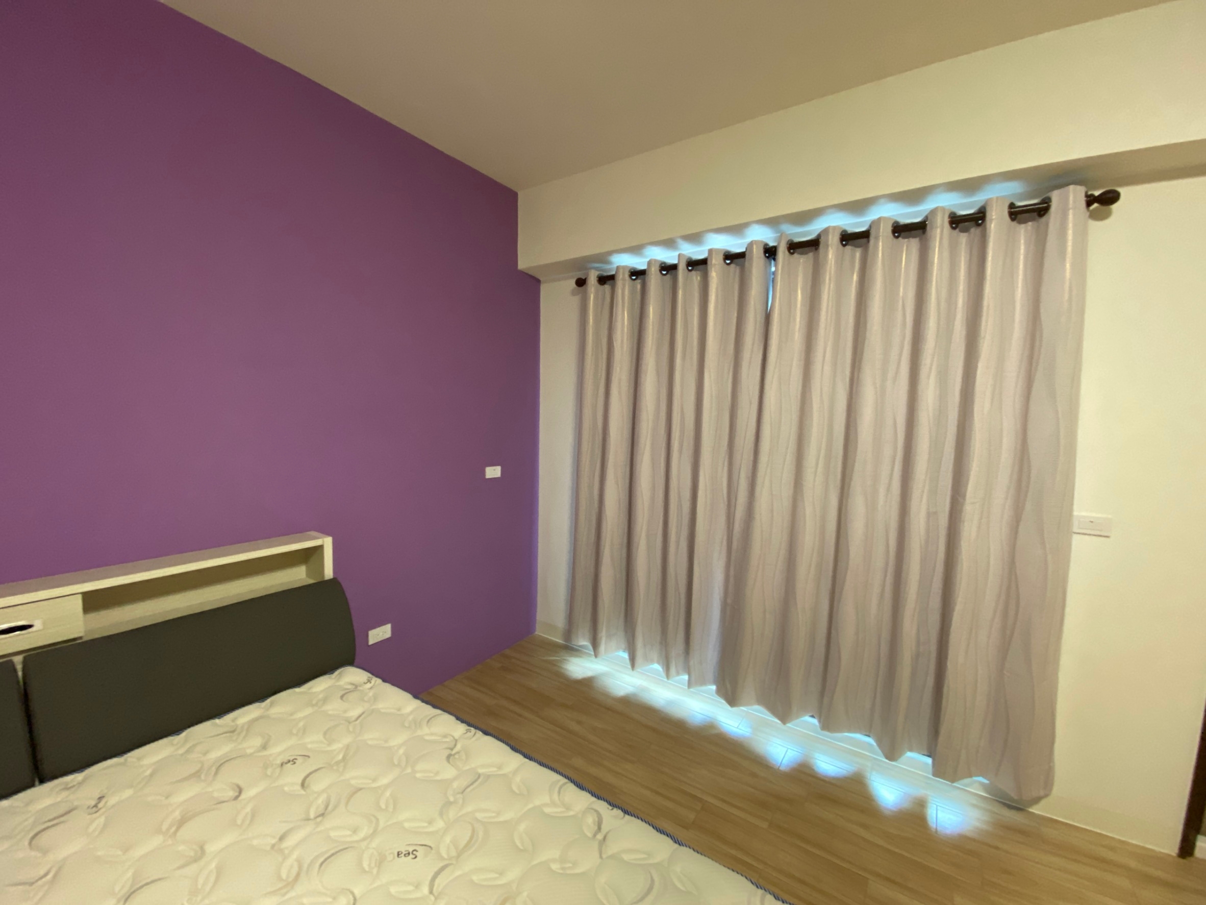 台南安平區-遮光布簾