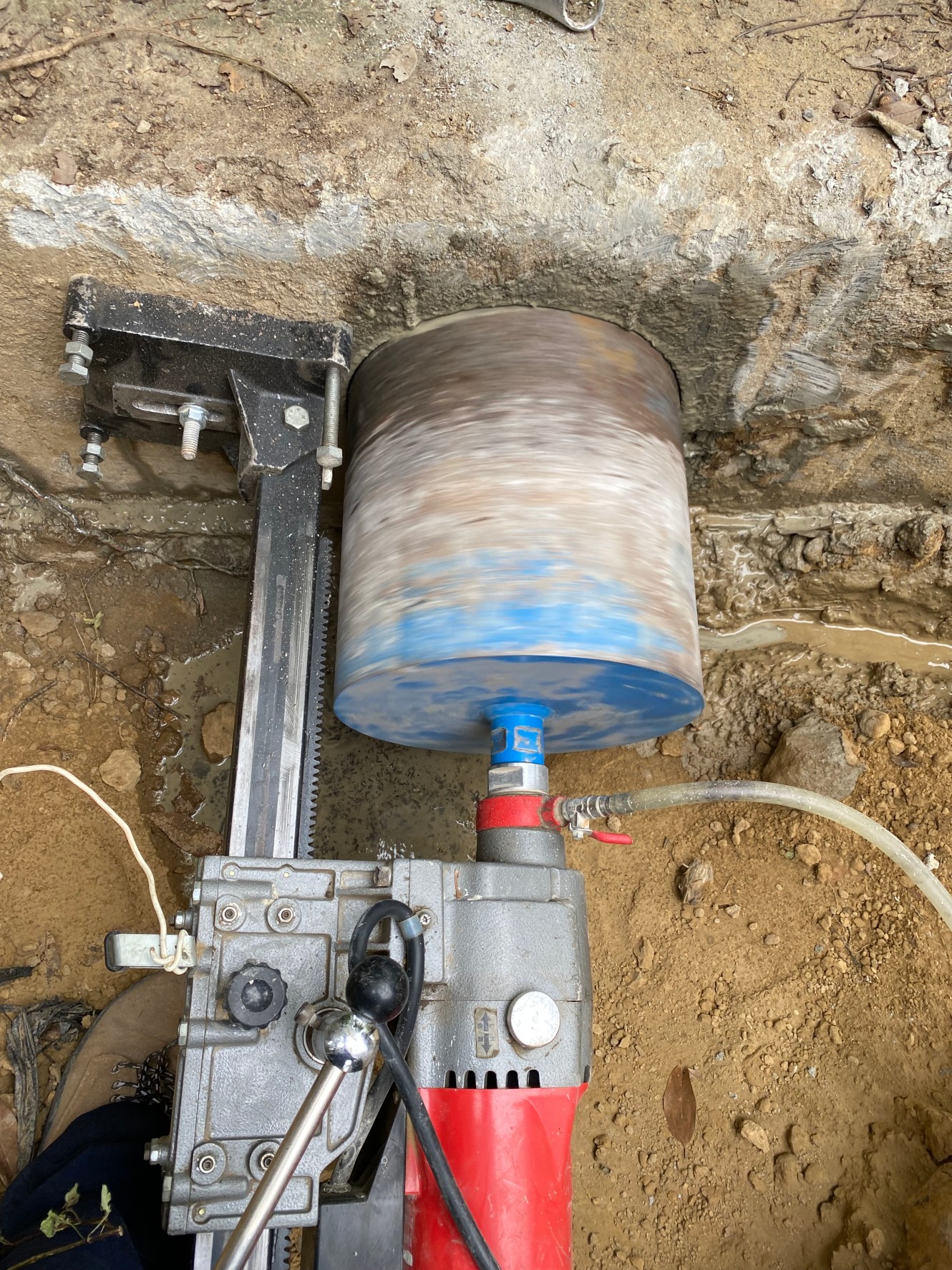 鑽孔洗洞_混泥土鑽孔