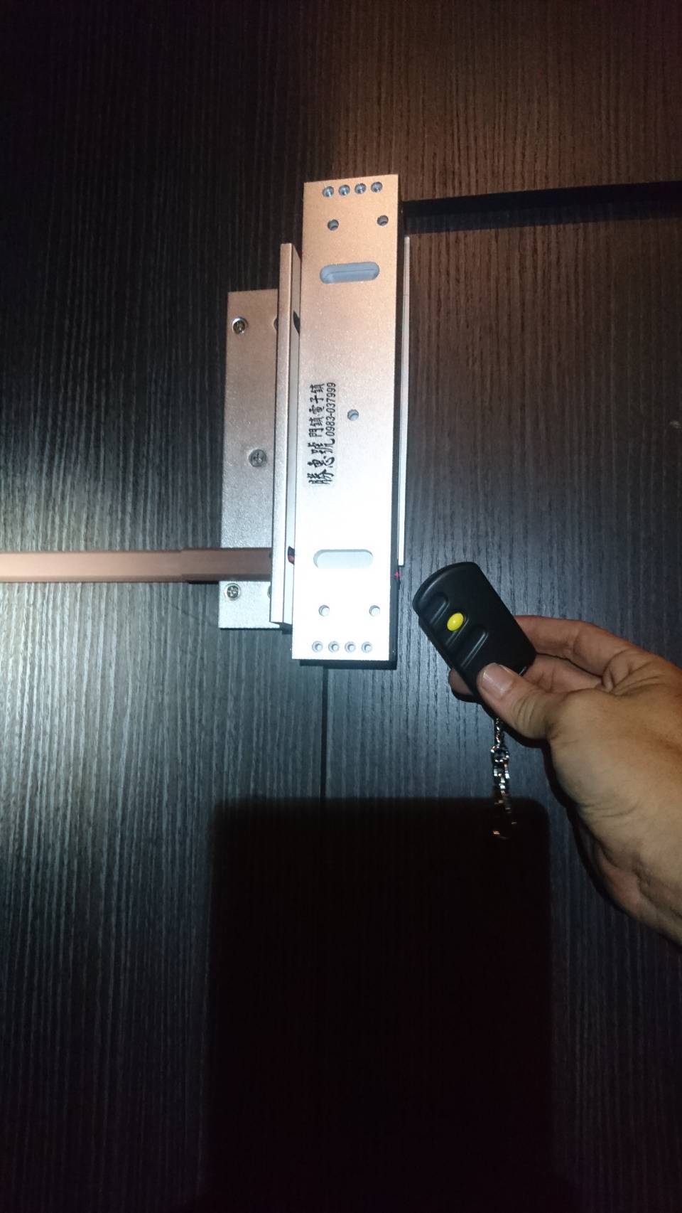 磁力鎖安裝實例