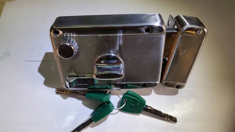 三段、四段門鎖安裝