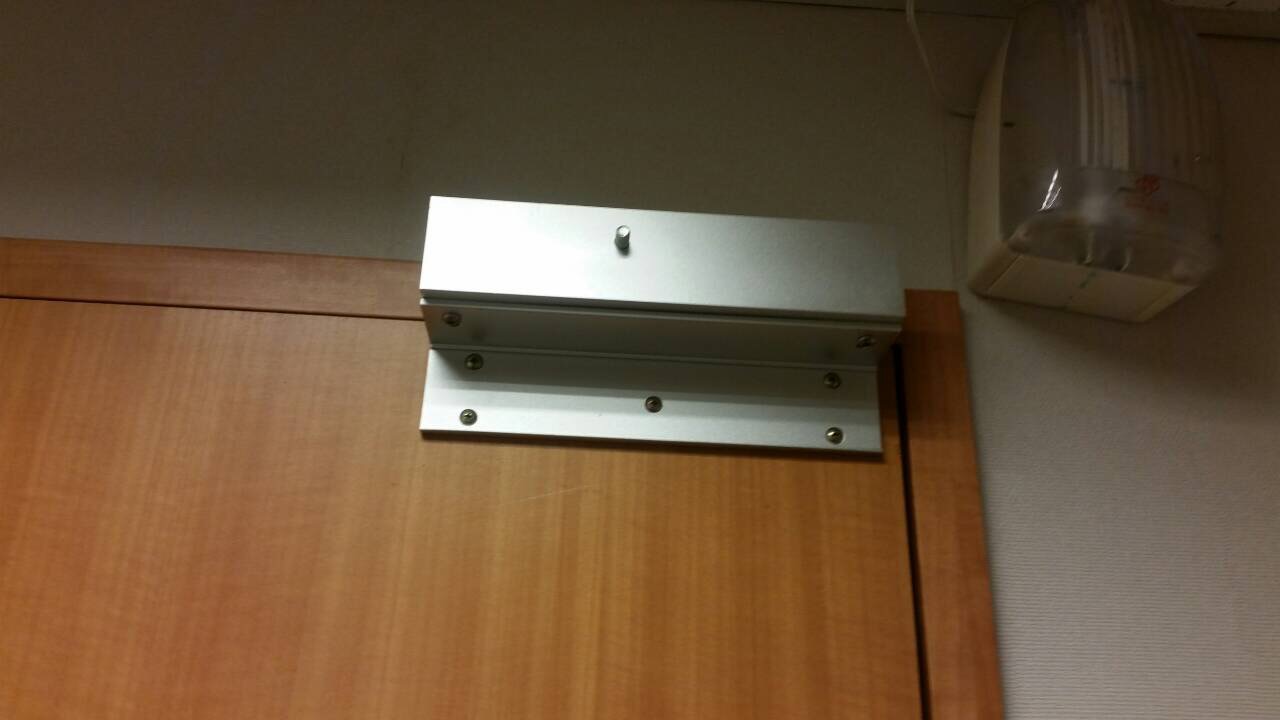 磁力鎖安裝實例