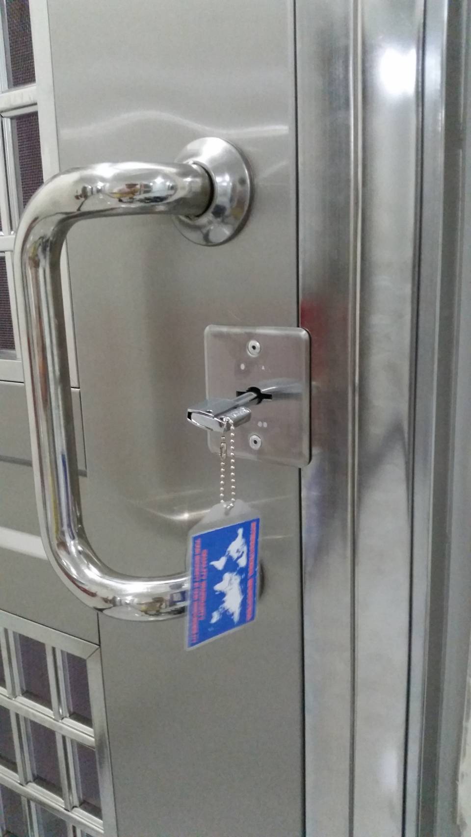 羅馬武士白鐵強力防盜五段鎖安裝