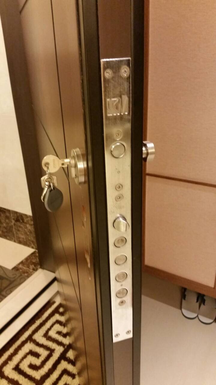 防爆門連體鎖安裝