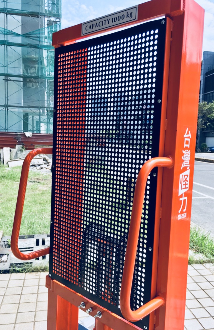 特規腳踏式白鐵牙叉堆高機3