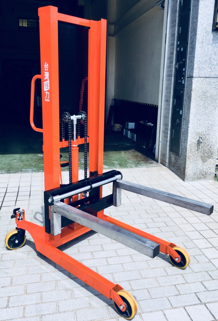 特規腳踏式白鐵牙叉堆高機1