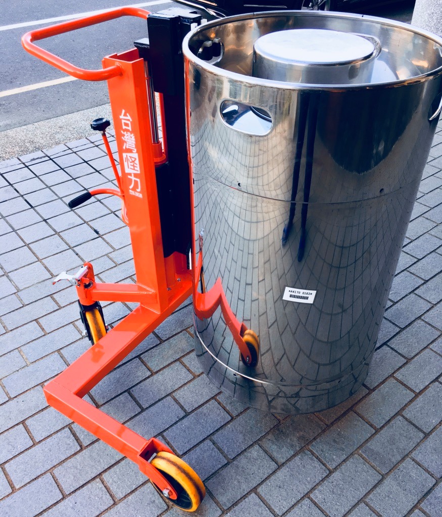 上頂式不鏽鋼桶搬運車3