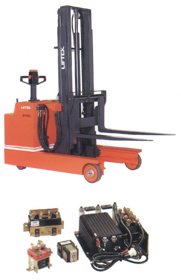 伸縮式電動堆高機