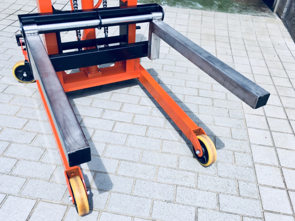 特規腳踏式白鐵牙叉堆高機4