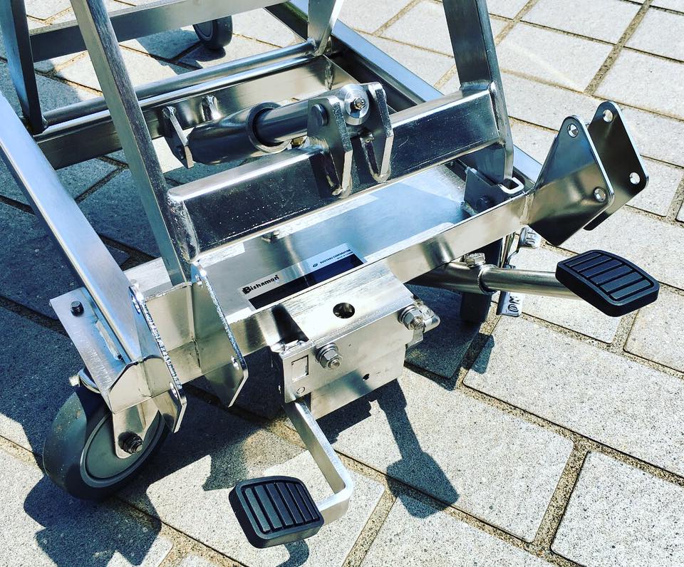 無把手不鏽鋼台車3