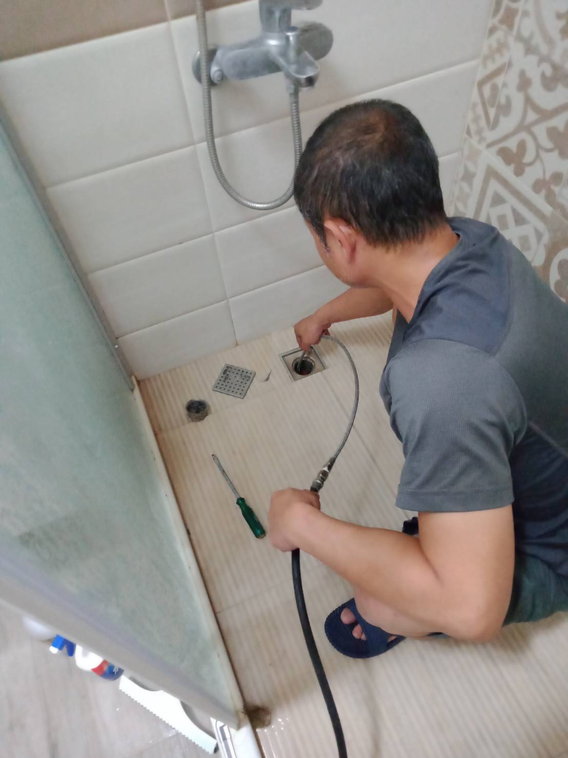 洗水塔、清洗水管、熱水器管路清洗