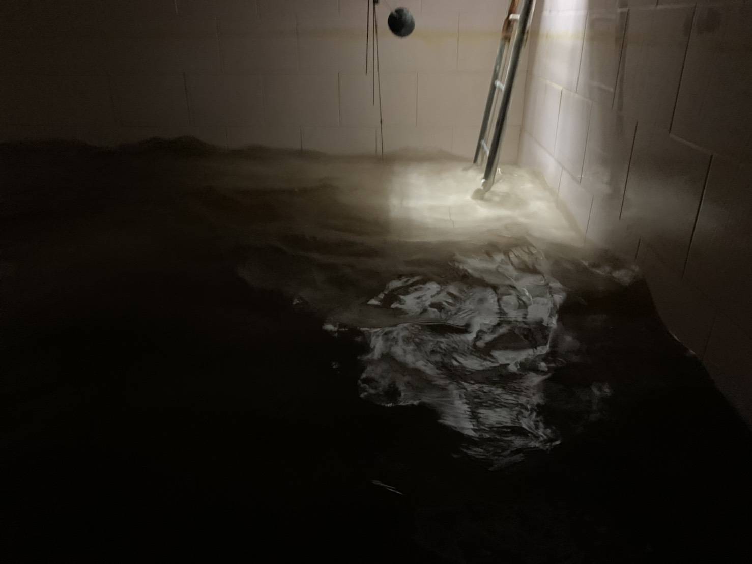 洗水塔、清洗水管、熱水器管路清洗