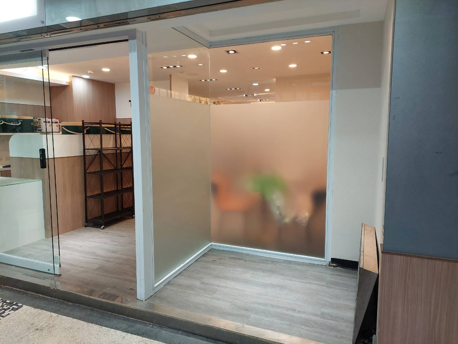 廣告霧面玻璃貼