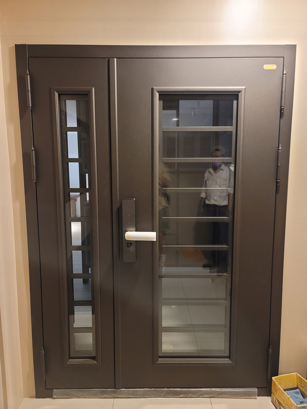 大鑅精品門-子母雙玄防爆鋼木門組配APD電子鎖