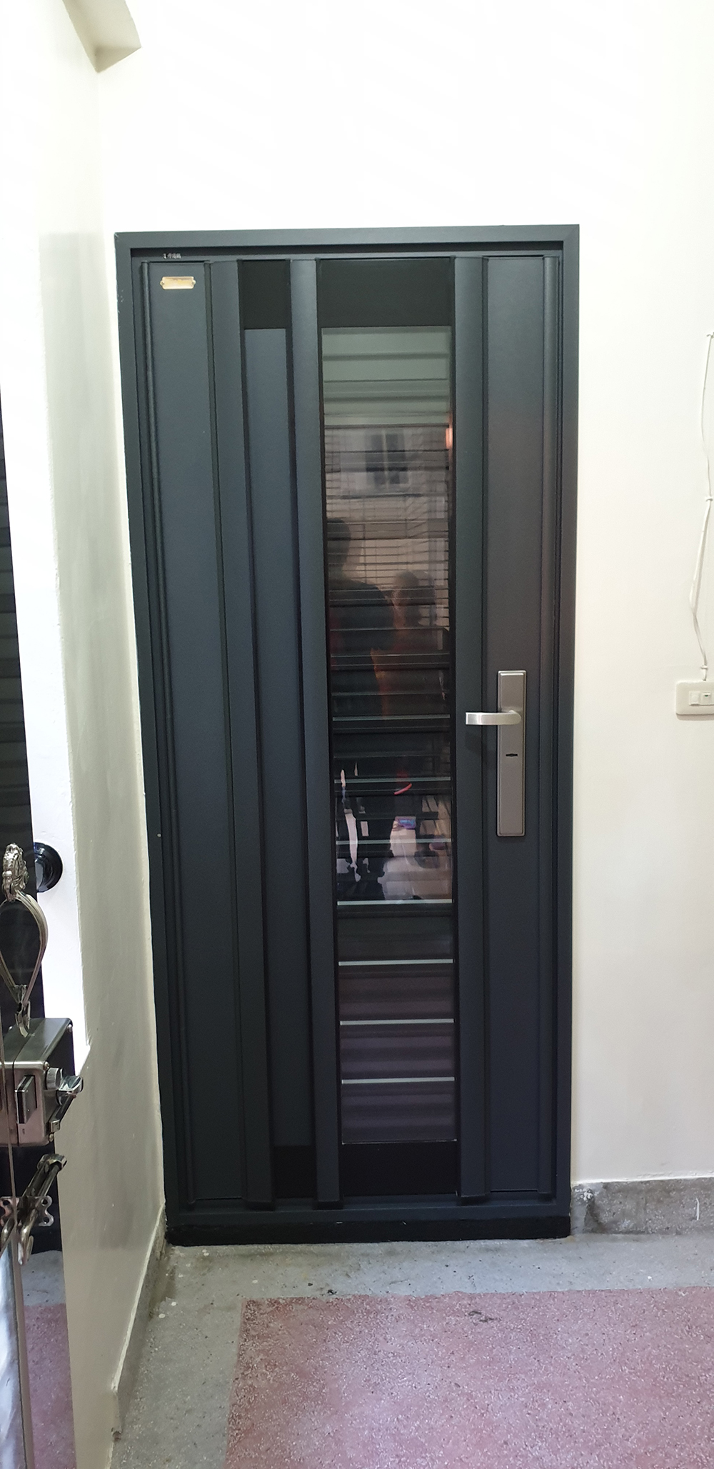 大鑅精品門-鋁合金雙玄關