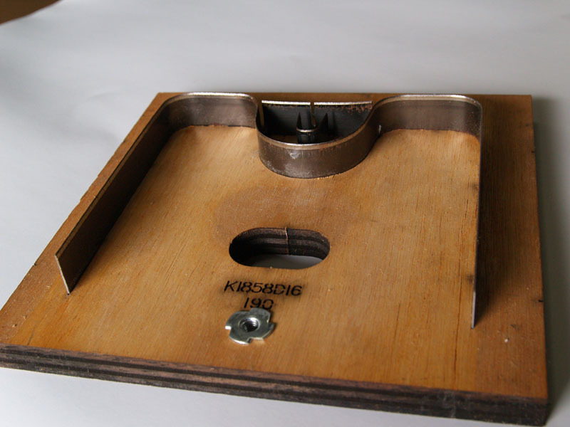 脫姆遜刀模、沖模