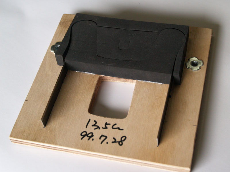 脫姆遜刀模、沖模