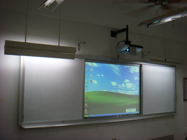 開閉式電子白板施工服務