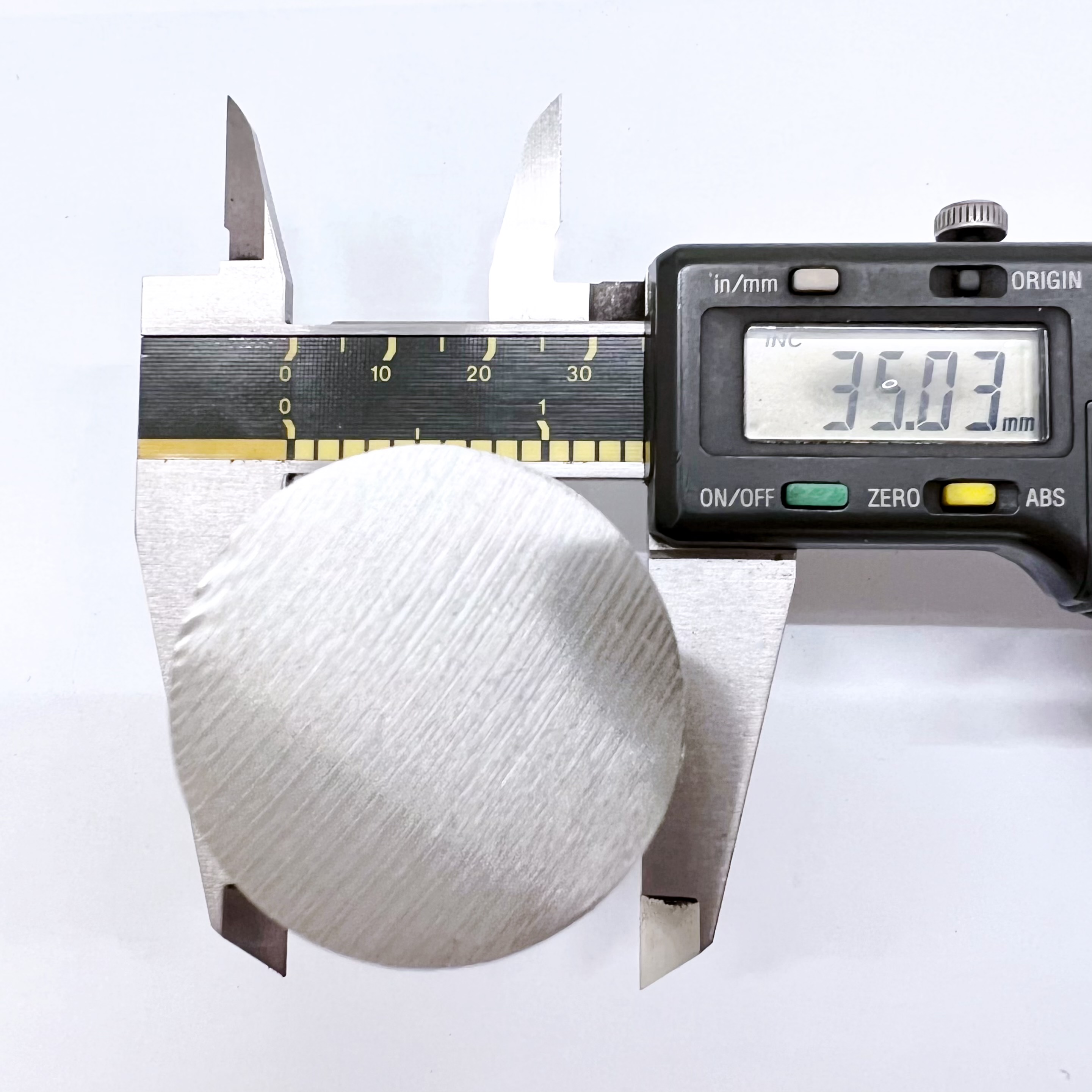 不鏽鋼圓棒裁切