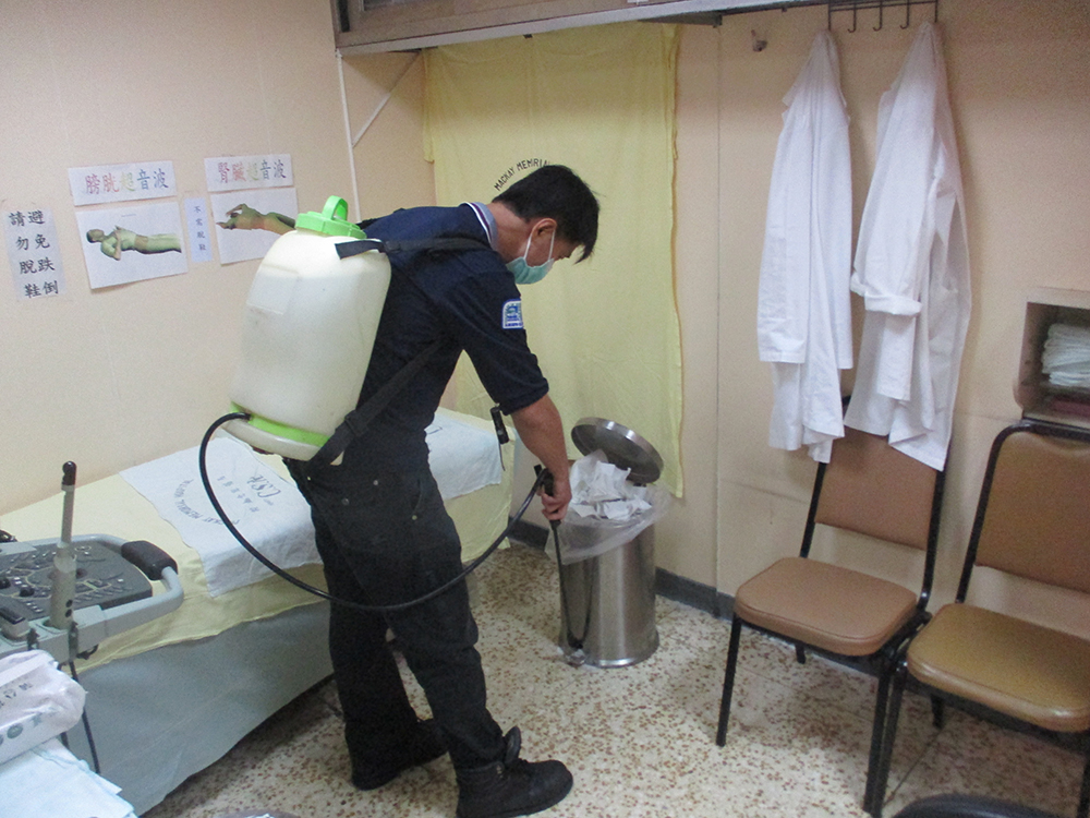 蟑螂蚊蠅防治施工