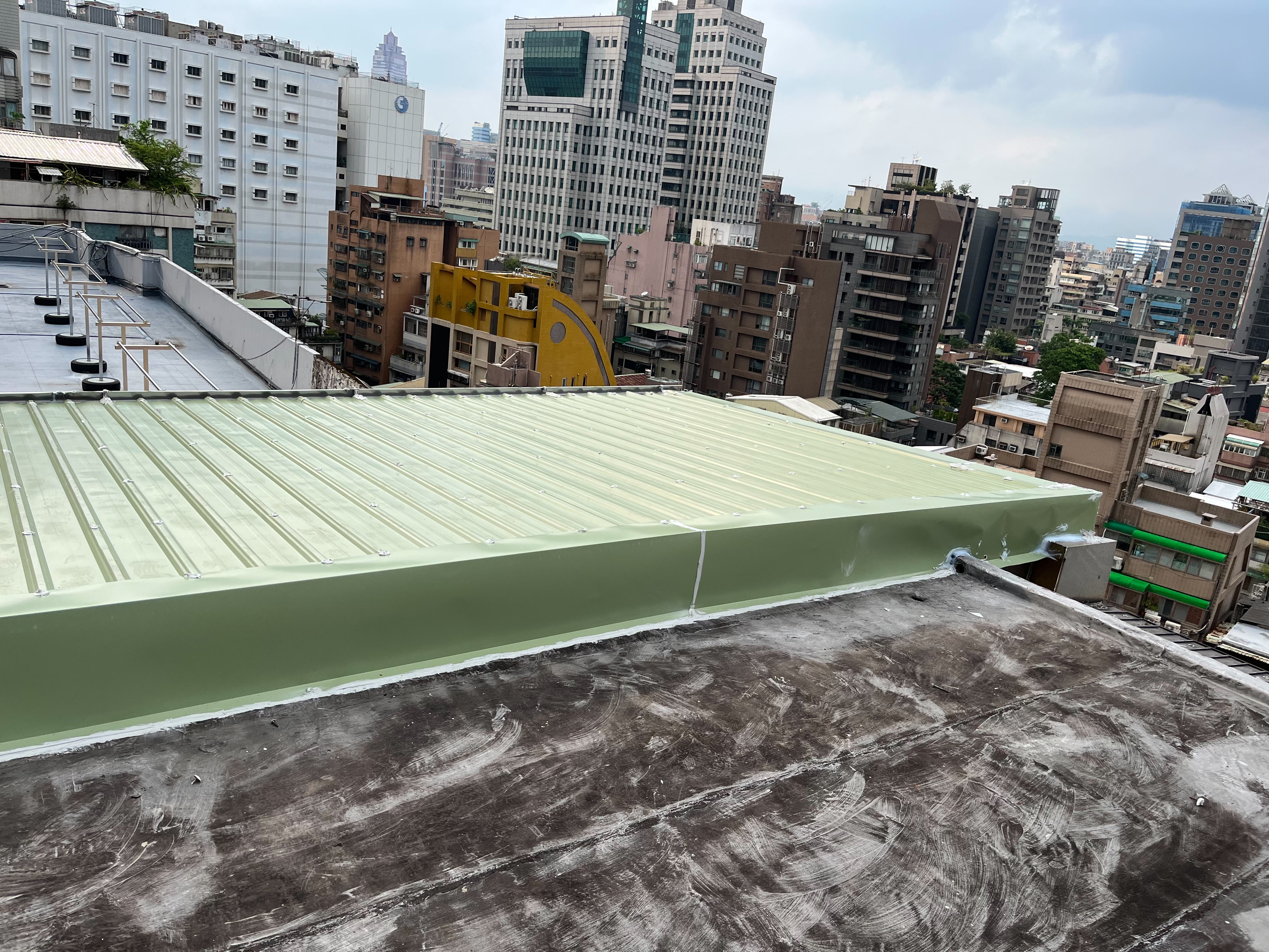 鐵皮屋頂施工作業