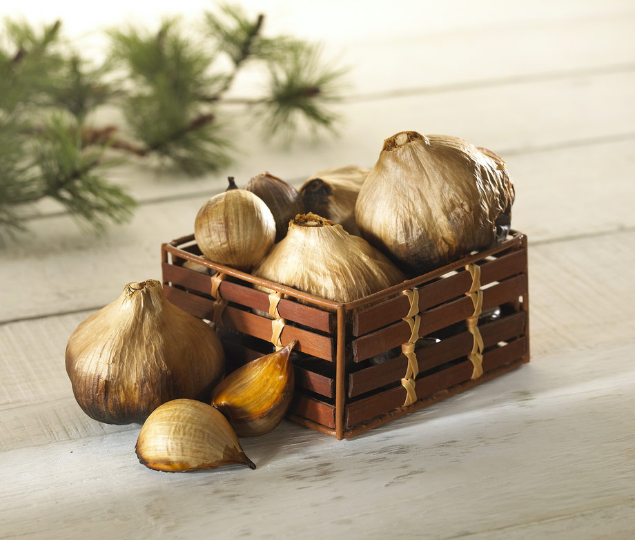 【純発酵黒にんにく】