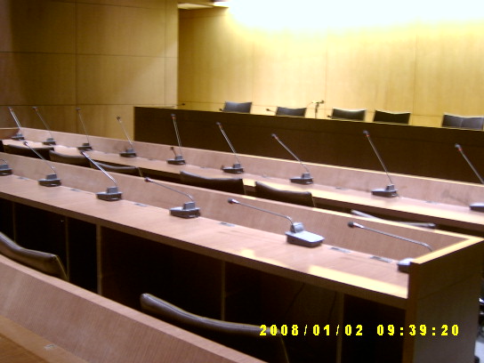 桌面玻璃施工-外交部