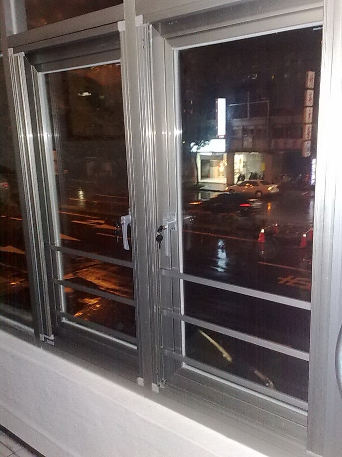 景觀窗+拉門施工-台北市羅斯福路
