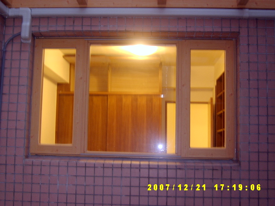 門窗施工-師大路(木紋色)