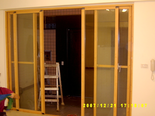 門窗施工-師大路(木紋色)